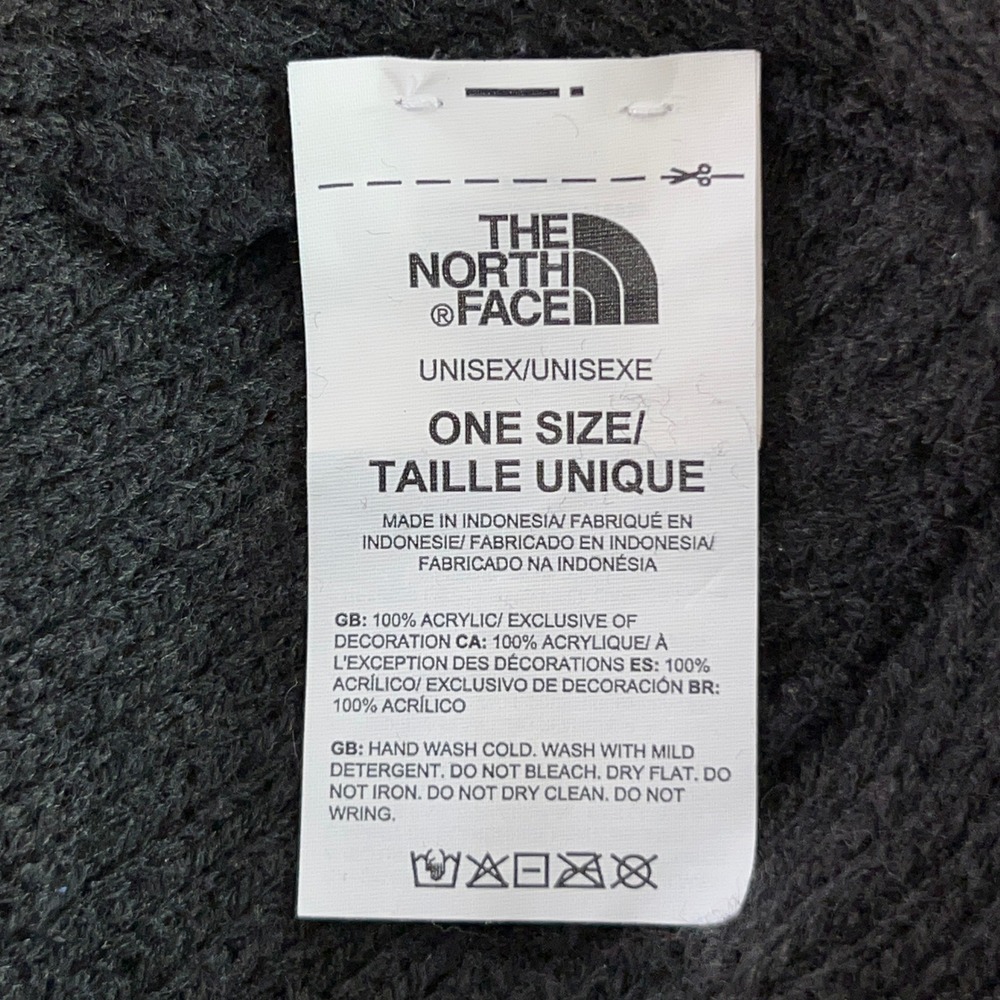 The North Face Unisex OS Black Ribbed Knit Cuffed Logo Patch Beanie Hat New - Picture 4 of 5